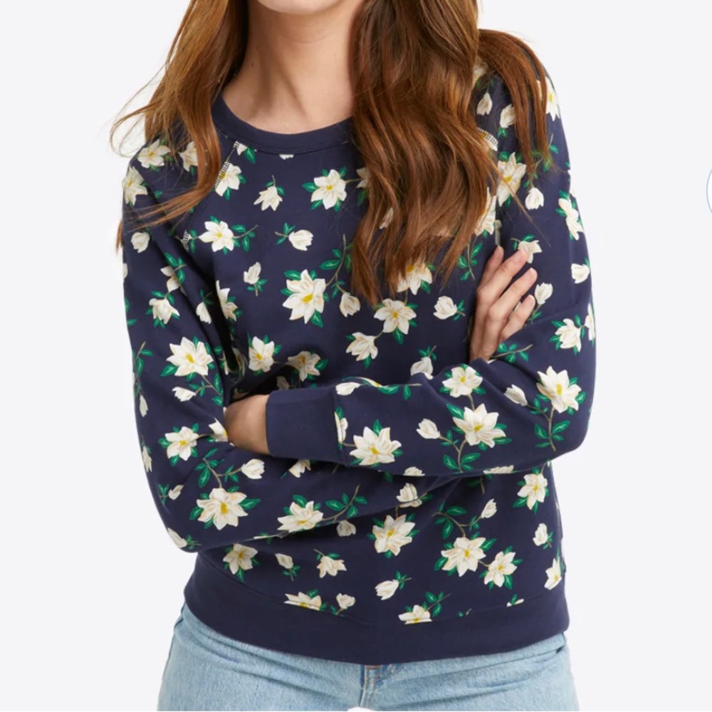 Draper James Natalie Sweatshirt in Navy Magnolia